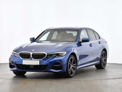 BMW 330e xDrive Aut. -, 2021