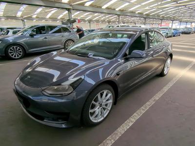 Tesla Model 3 STANDARD REICHWEITE PLUS HINTERRADANTRIEB, 2022