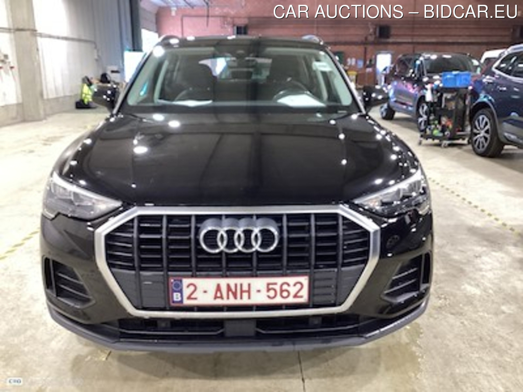 Audi Q3 1.4 45 TFSI E S TRONIC