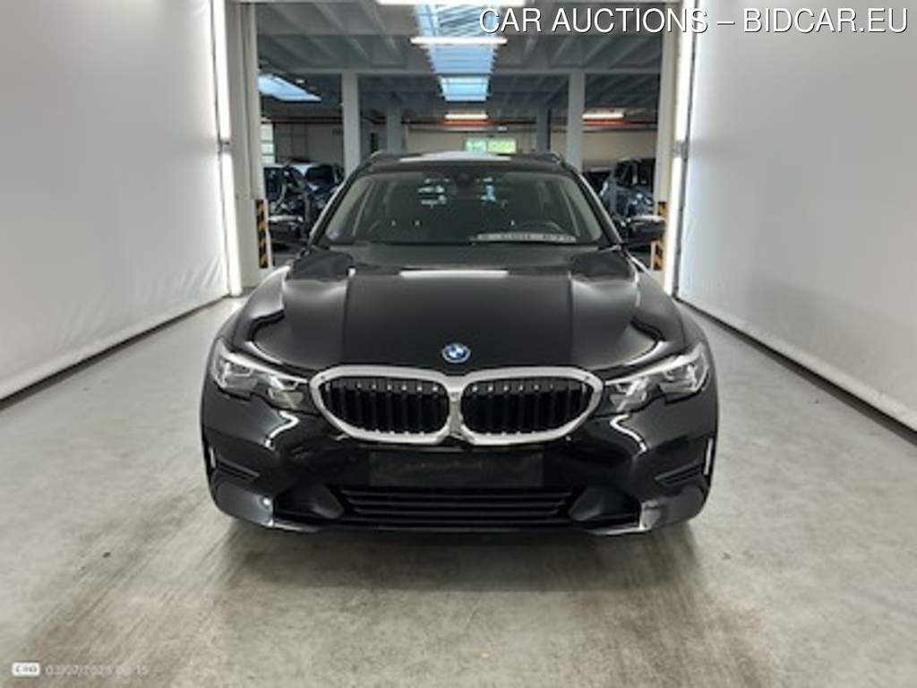 BMW 3 series touring 2.0 320E TOURING Business Plus