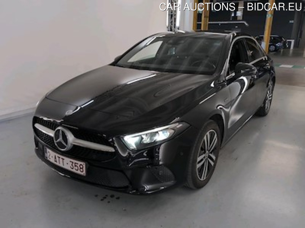 Mercedes-Benz A-class limousine 1.3 A 250 E BUSINESS SOLUTION DCT Business Solution Luxury