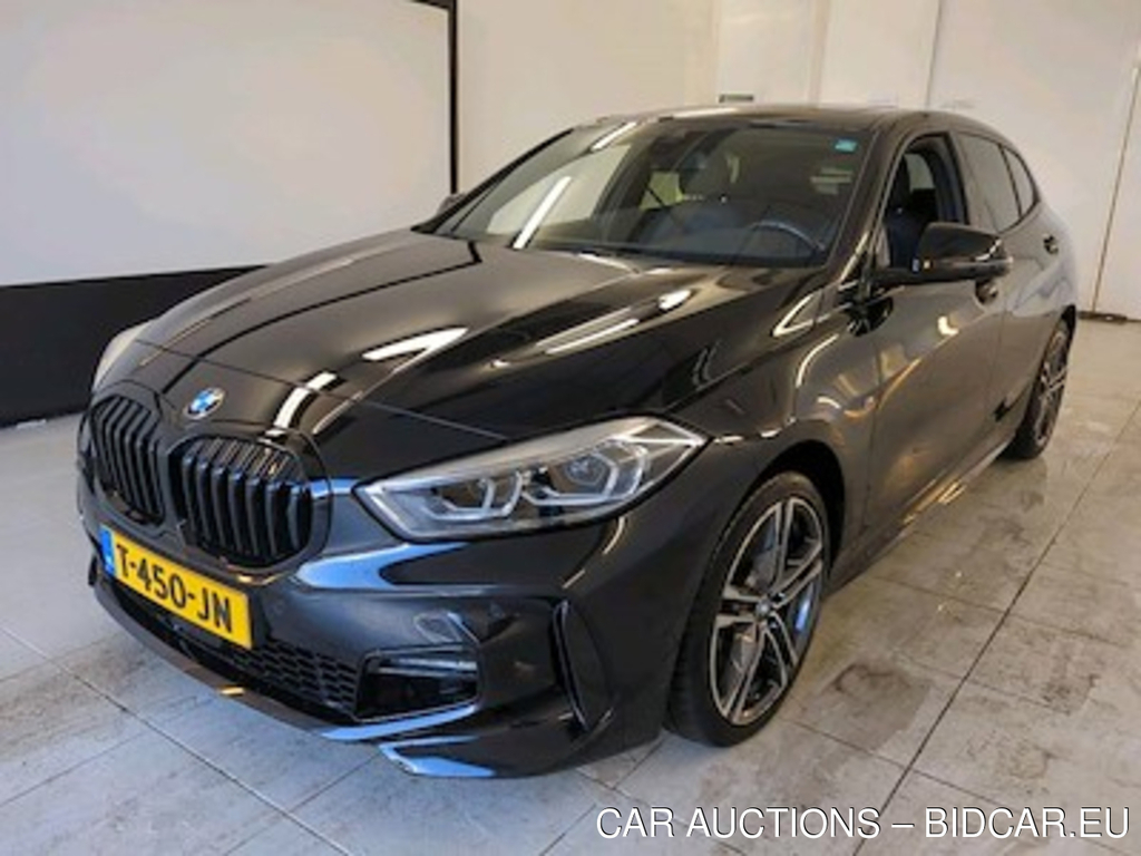 BMW 1-Serie 116iA Introduction Edition