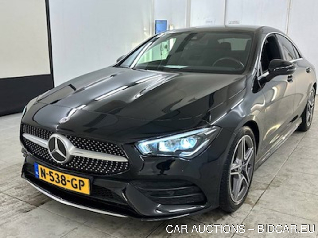 Mercedes-Benz CLA CLA 200 DCT Business Solution AMG