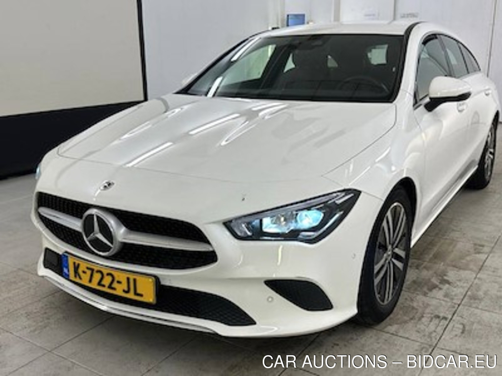 Mercedes-Benz Cla shooting brake CLA 200 DCT Bus. Solution Luxury