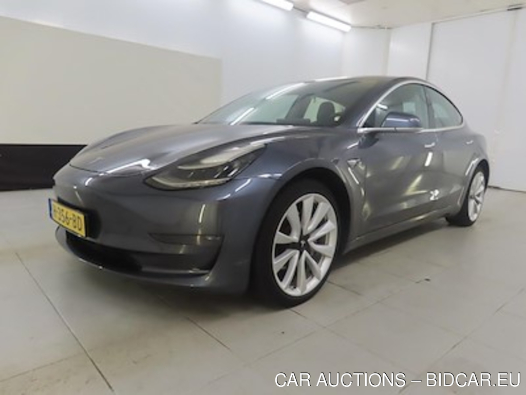 Tesla Model 3 Long Range Dual Motor AWD 4d