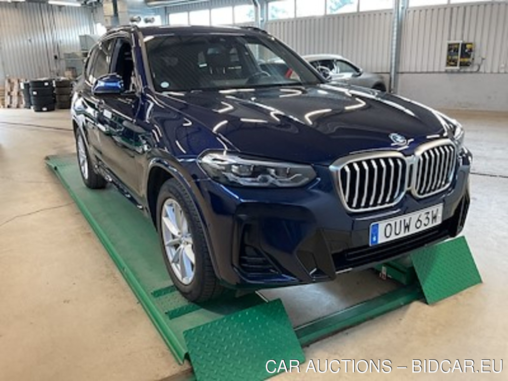 BMW X3 X3 xDrive30e M Sport Comfort Access Drag Kamera Skinn EL-Stolar Fram