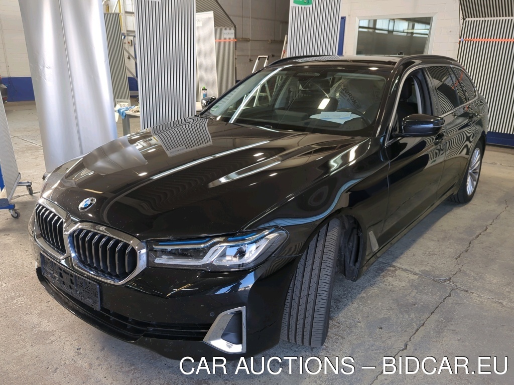 BMW 530D XDRIVE TOURING AUT. Luxury Line, 2022