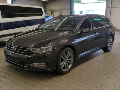 Volkswagen Passat VARIANT 2.0 TDI SCR DSG Business, 2021