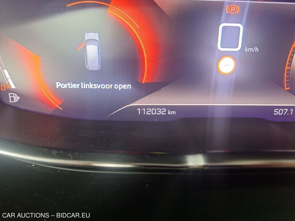 Peugeot 5008 diesel - 2021 5008 1.5 BLUEHDI GT PACK, 2021