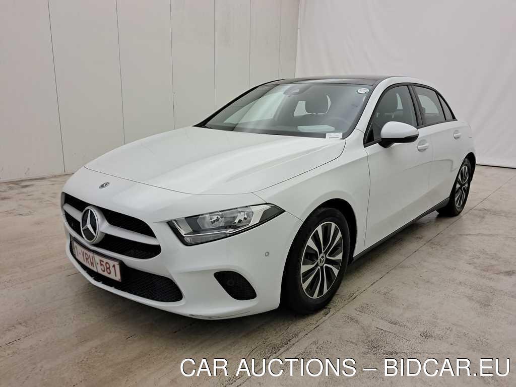 Mercedes A-Klasse A200d Business Solution Limited 2.0d 150pk/cv 5p 8G-DCT, 2020