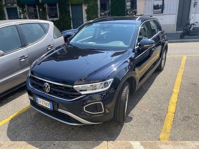 Volkswagen T-Roc 1.5 TSI ACT Life DSG, 2024