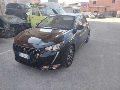 Peugeot 208 Allure BlueHDi 100 S/S, 2021