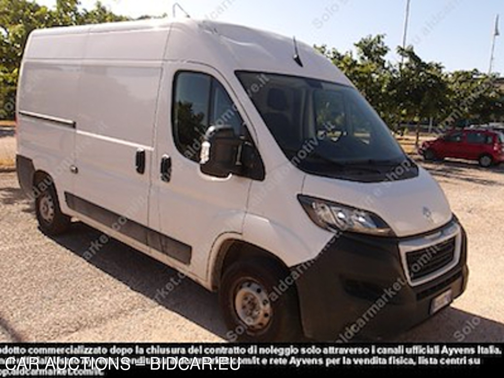 Peugeot boxer 333 l2h2 2.2 bluehdi -