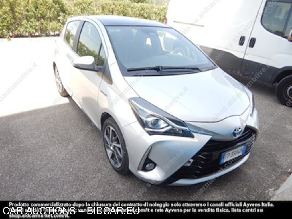Toyota yaris 1.5 hybrid style hatchback -