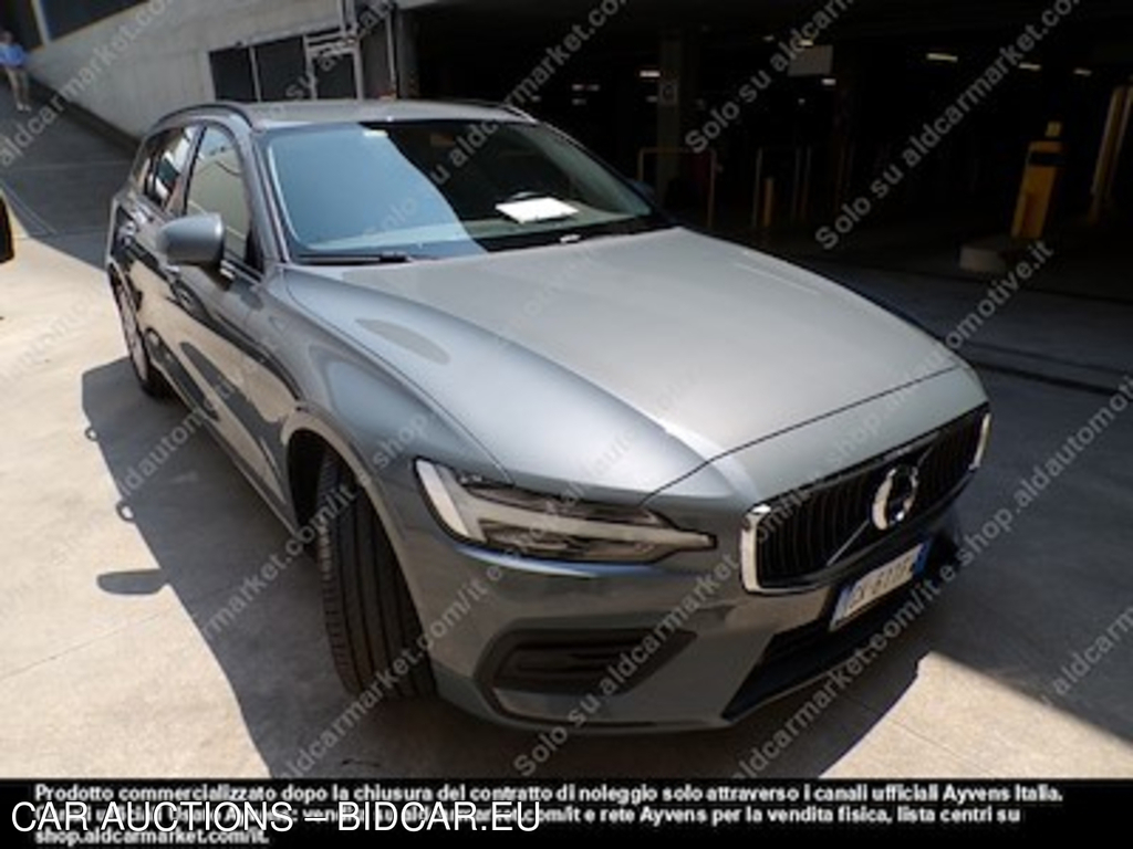 Volvo v60 B4 D autom. momentum -