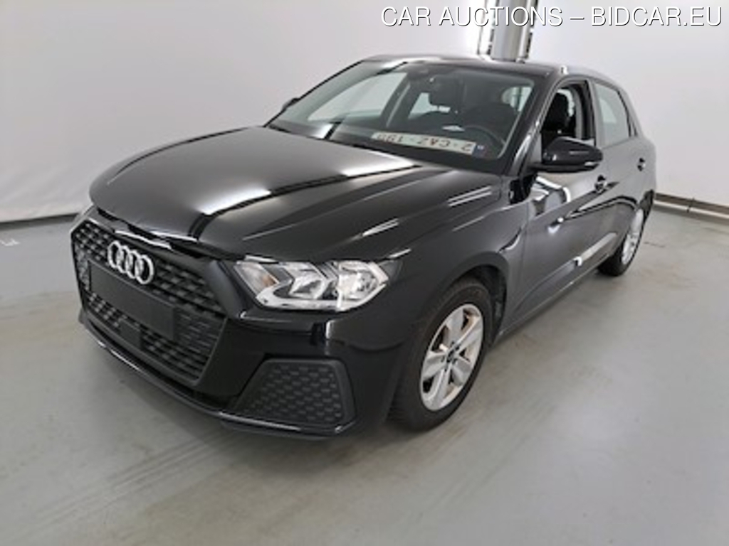 Audi A1 sportback 1.0 25 TFSI ATTRACTION Business Plus Trunk Module