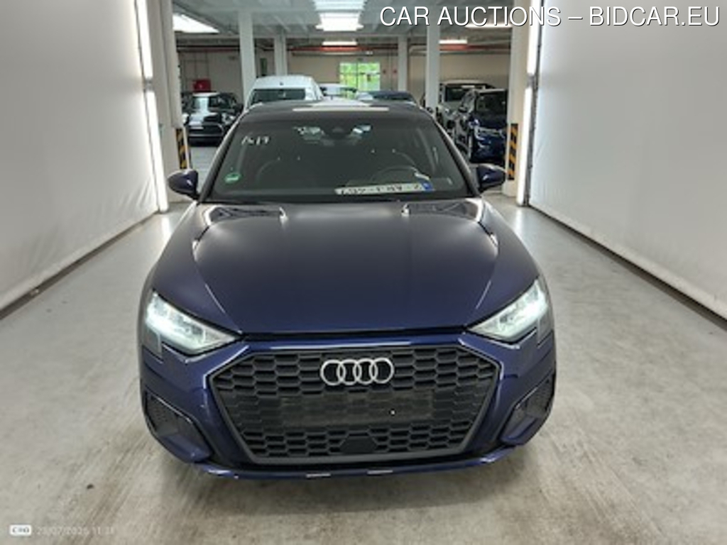 Audi A3 2.0 30 TDI 85KW S TRONIC BUSINESS EDIT.