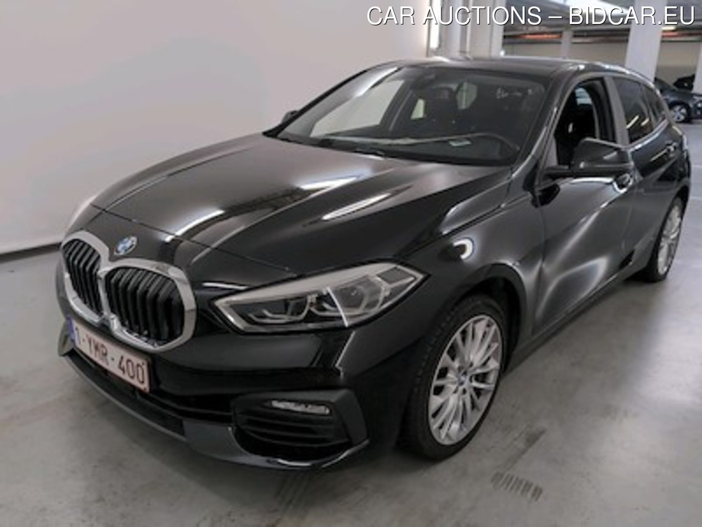 BMW 1-serie 2.0 118DA (110KW) Model Advantage Business