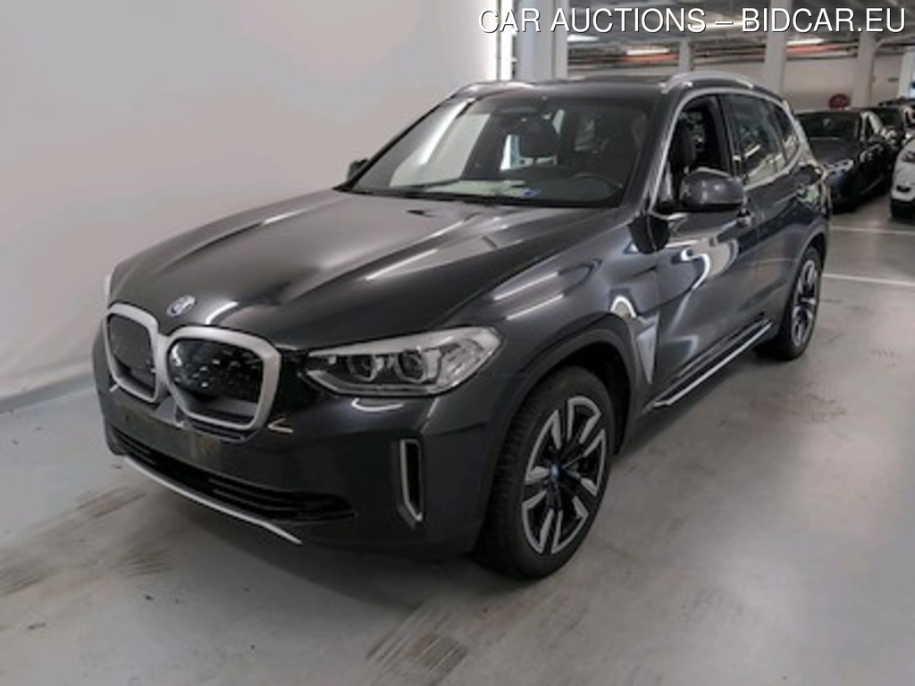 BMW IX3 80KWH AUTO