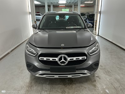 Mercedes-Benz GLA 2.0 GLA 180 D DCT BUSINESS SOLUTION ESS Business Solution Essential Plus