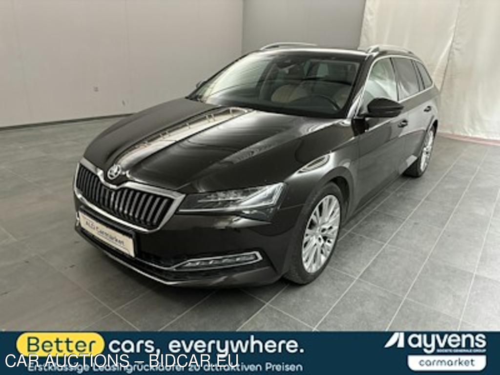 Skoda Superb Combi 2.0 TDI Premium Edition Kombi, 5-turig, 6-Gang