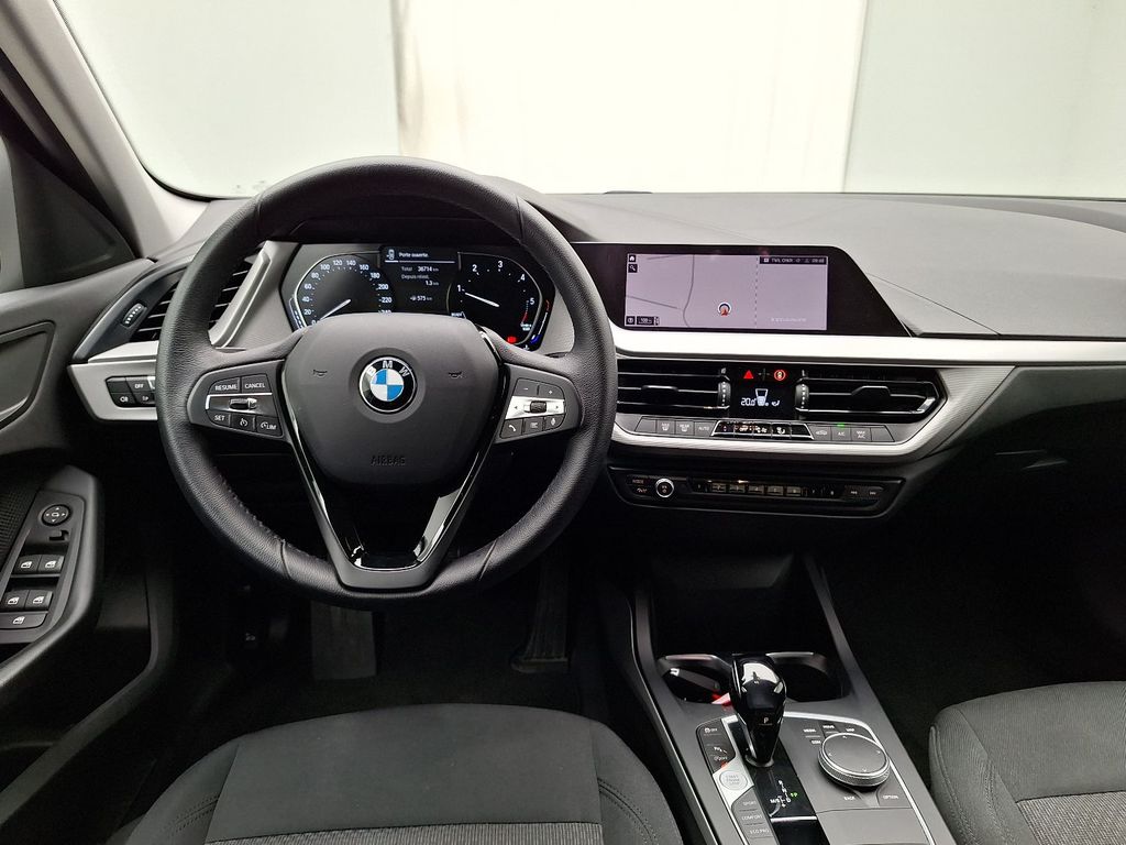 BMW 1 hatch diesel - 2019 116 D ADBLUE (EU6AP), 2021