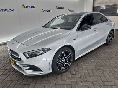 Mercedes A-klasse limousi A 250 E 8G-DCT BUSINESS SOL AMG LIMITED 4D 160KW, 2020