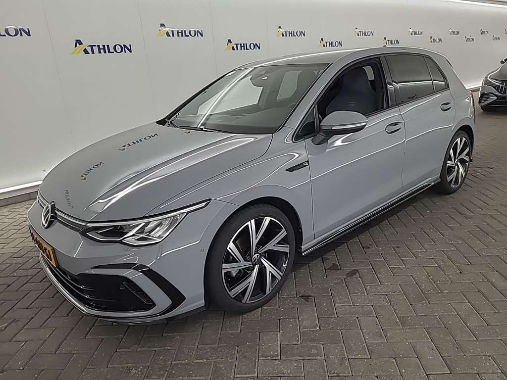 Volkswagen Golf 1.5 TSI 96KW R-LINE 5D, 2021