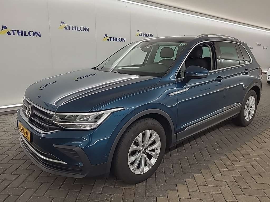 Volkswagen Tiguan 1.5 TSI 110KW DSG LIFE BUSINESS 5D, 2021