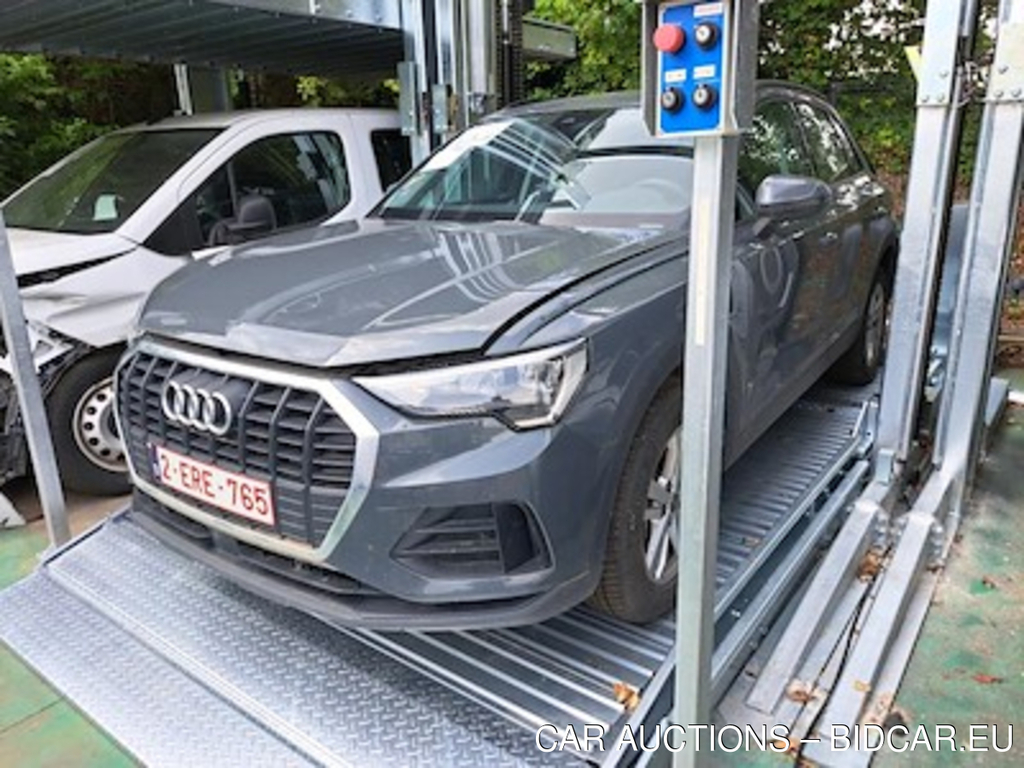 Audi Q3 1.4 45 TFSI E S TRONIC Fleet Protection Business Plus