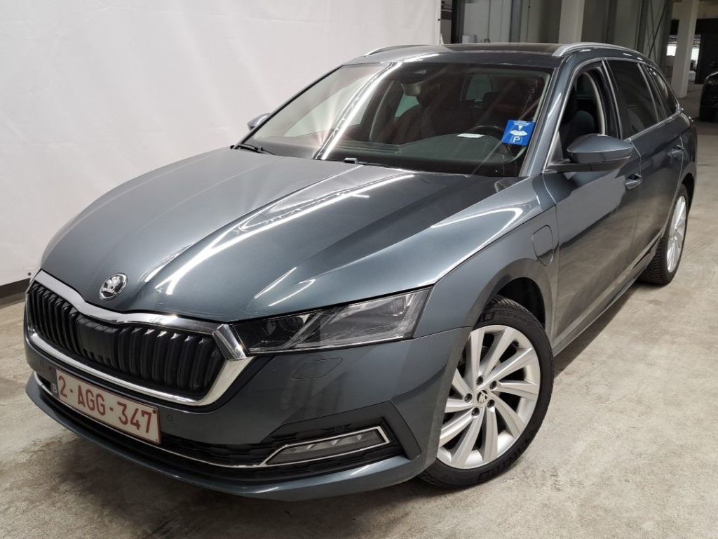 Skoda Octavia combi - 2020 OCTAVIA SW 1.4 TSI PHEV CLEVER+ DSG, 2021