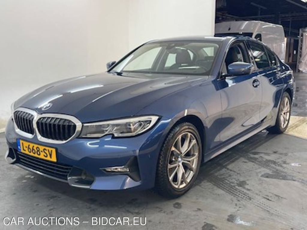 BMW 3-serie sedan 318iA Model Sport Line