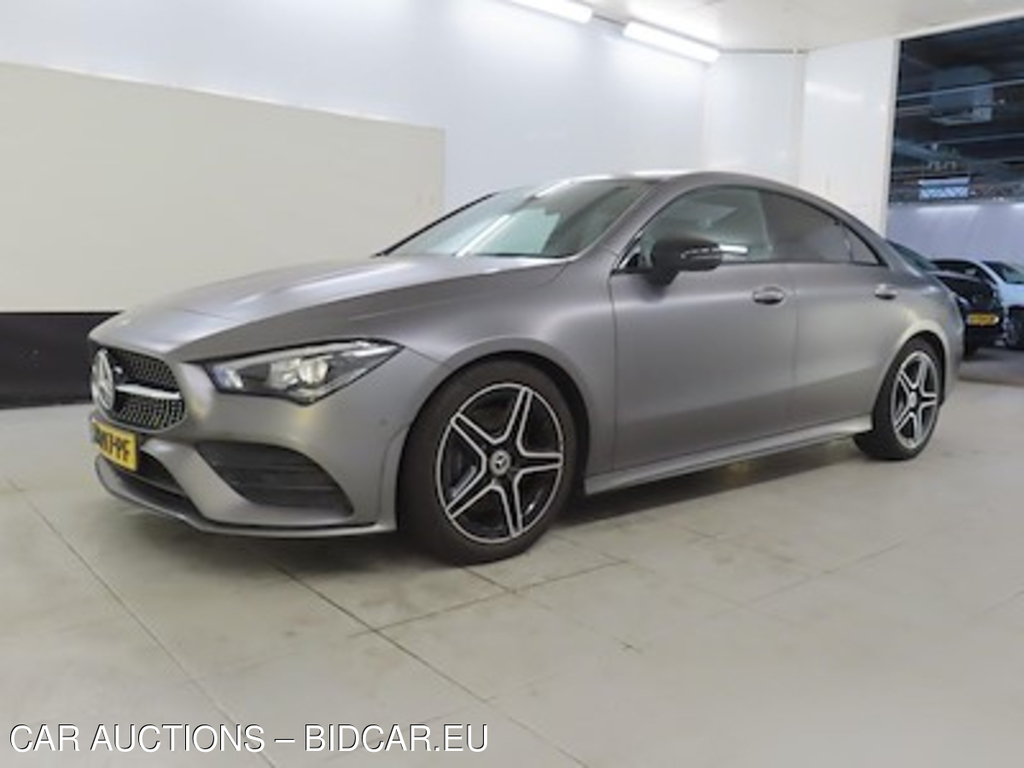 Mercedes-Benz CLA CLA 200 DCT Business Solution AMG 4d