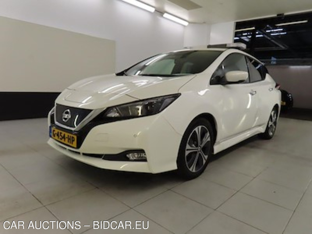 Nissan Leaf N-CONNECTA 40kWh 5d