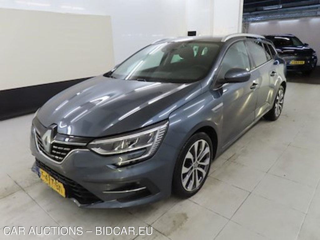 Renault Megane estate TCe 140 Techno 5d
