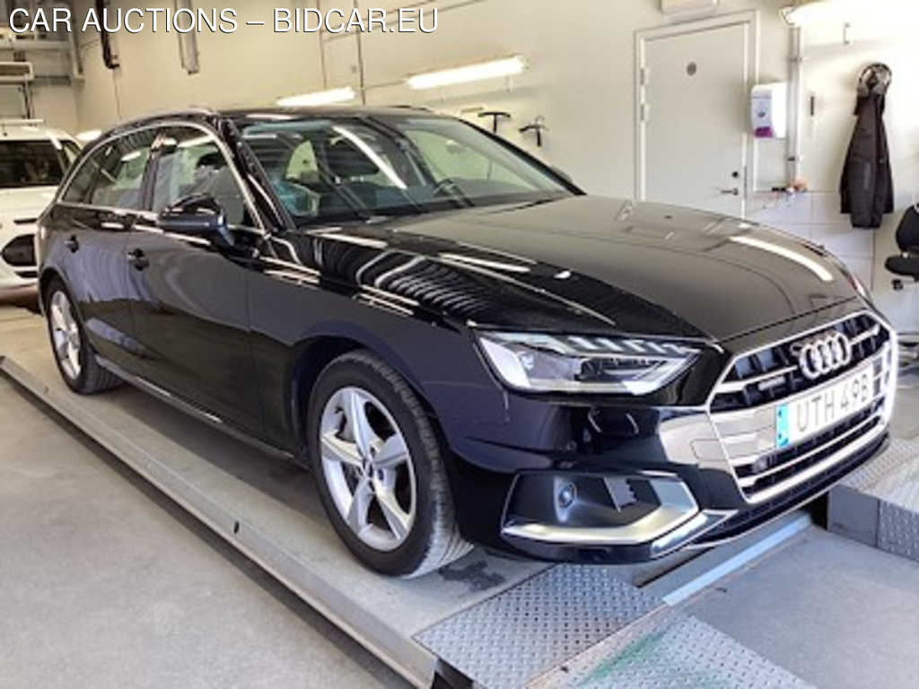 Audi A4 Avant 40 TDI quattro Proline Adv Varmare Drag Navi