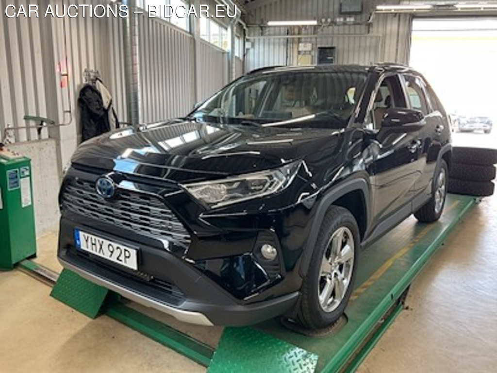 Toyota RAV4 2.5 Hybrid AWD-i Executive Drag Kamera Skinn JBl