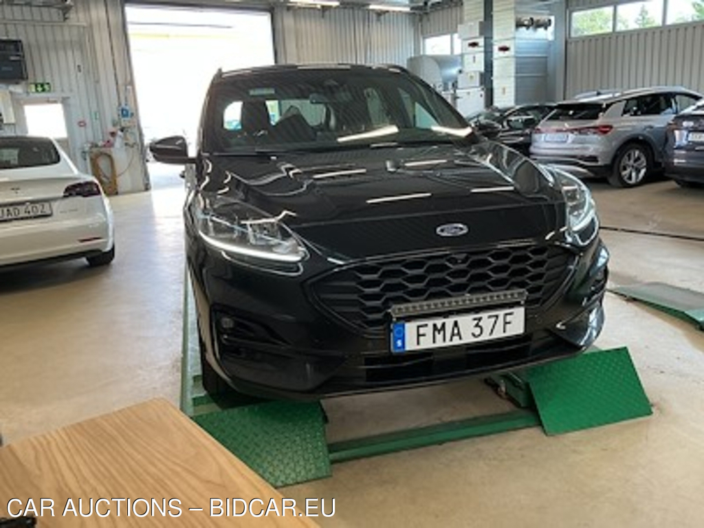 Ford Kuga 2.0 EcoBlue AWD ST-Line
