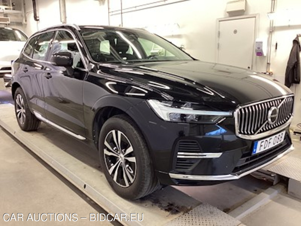 Volvo Xc60 T6 Recharge AWD Core Edition Ljus Panorama Drag