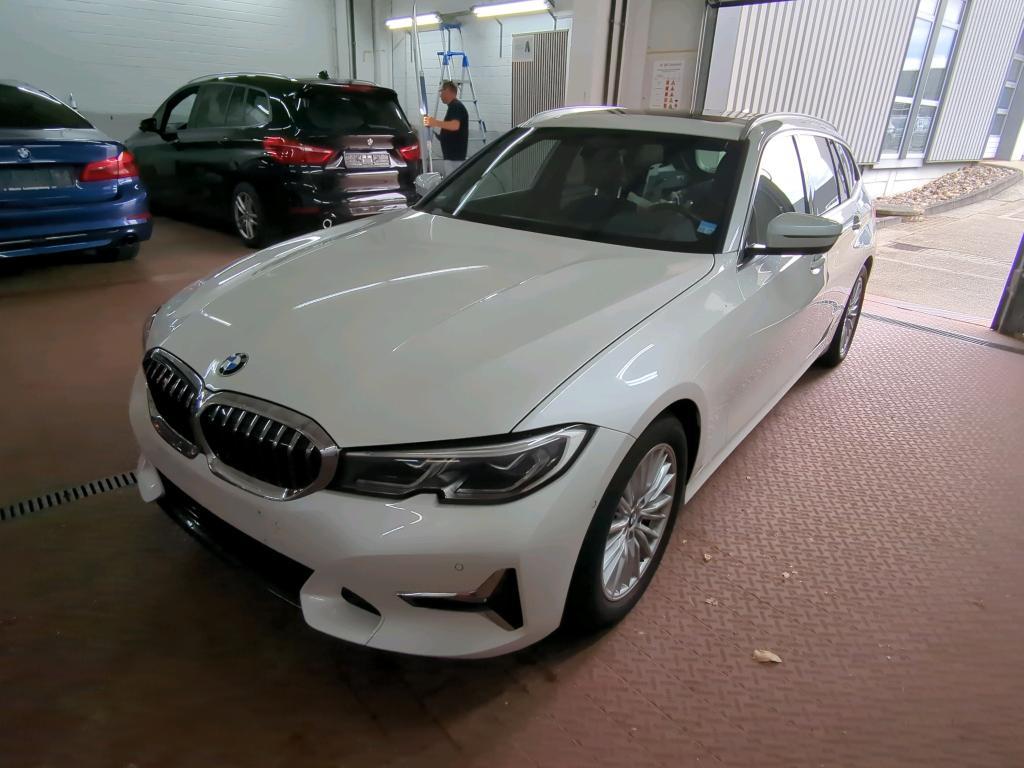 BMW 330I TOURING AUT. Luxury Line, 2020