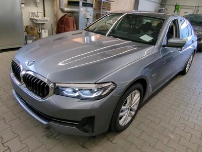 BMW 520e AUT., 2022