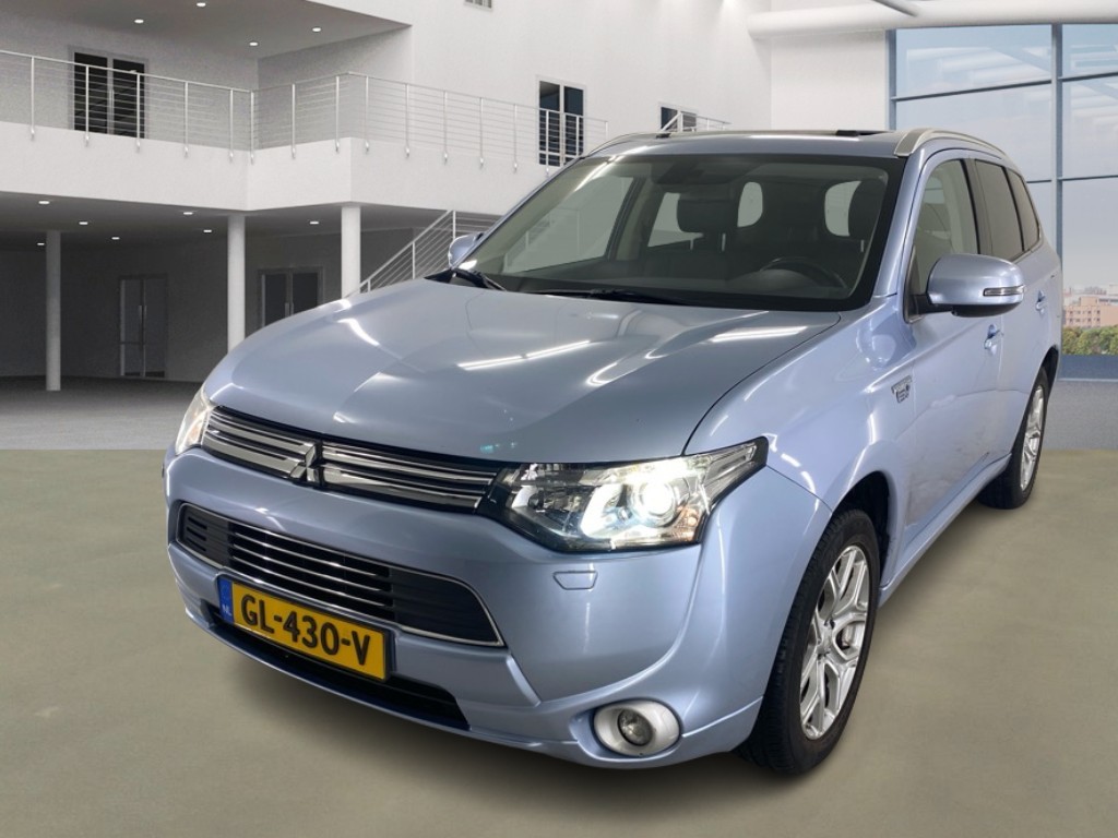 Mitsubishi Outlander 2.0 PHEV EXECUTIVE EDITION 4WD, 2015