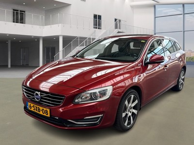 Volvo V60 2.4 D6 AWD PLUG-IN HYBRID SUMMUM, 2013