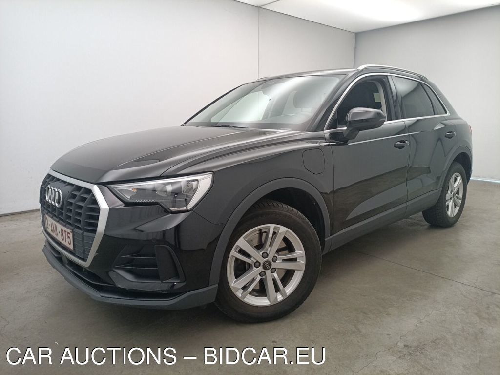 Audi Q3 - 2019 Q3 45 TFSIE PHEV S TRONIC (EU6AP), 2021