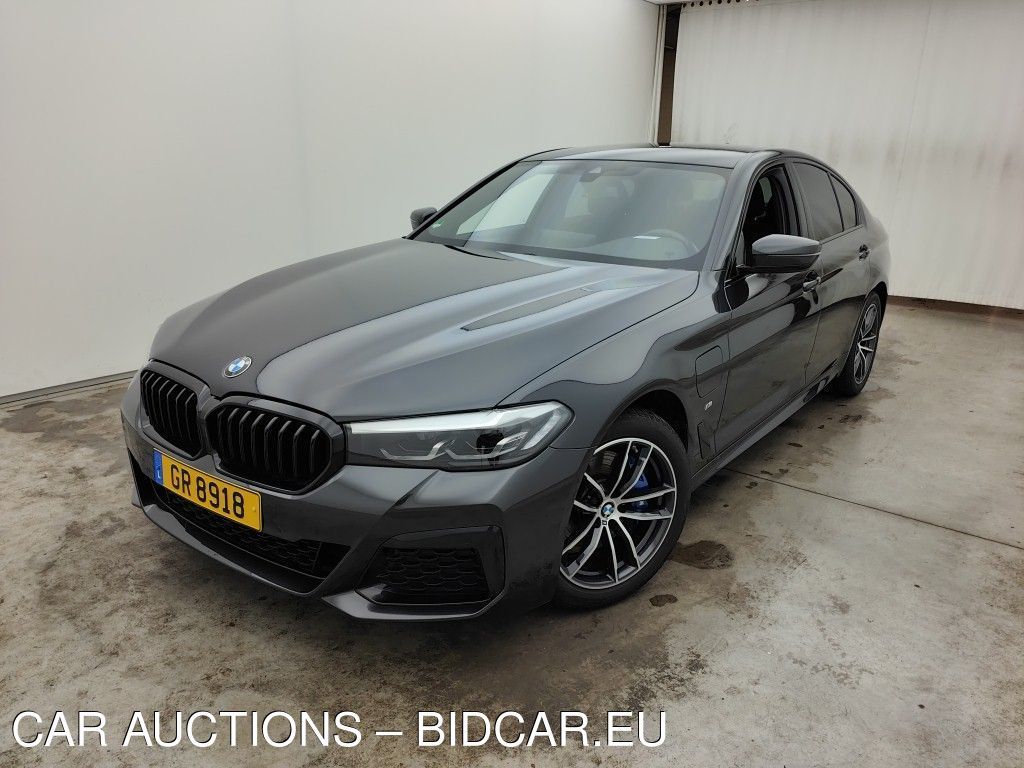 BMW 5 - 2020 530EAS PHEV, 2021