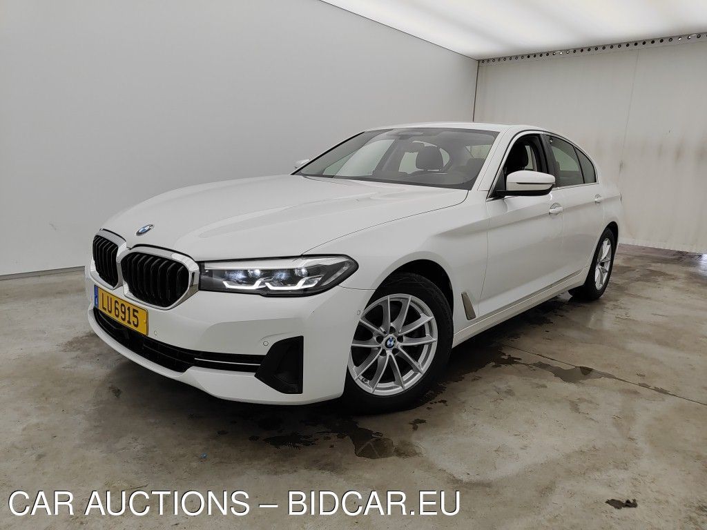BMW 5 diesel - 2020 520 DXA MHEV, 2021