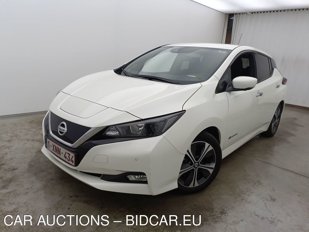 Nissan Leaf - 2018 LEAF 40 KWH N-CONNECTA, 2020