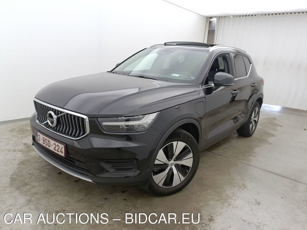 Volvo Xc40 - 2022 XC40 1.5 T4 PHEV CORE BRIGHT DCT, 2022