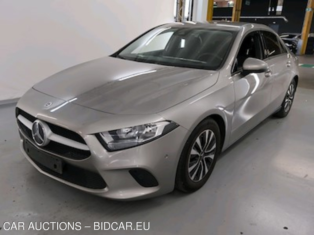 Mercedes-Benz Class A sedan diesel v177 A 180 d Business Solution