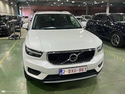 Volvo XC40 1.5 T2 MOMENTUM PRO AUTO